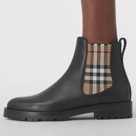 Burberry Vintage Check Detail Leather Chelsea Boots - Picture 2 of 8